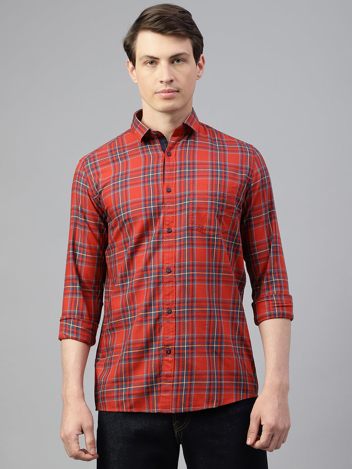 Men Rust Regular Fit Checkered Spread Collar Casual Shirt