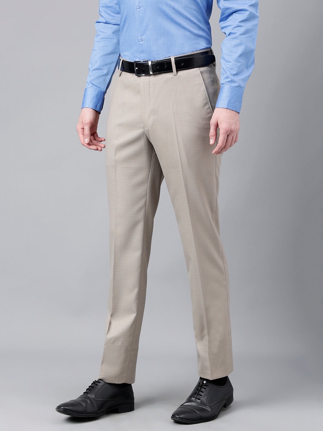 Men Beige Standard Fit Mid Rise Solid Formal Trouser