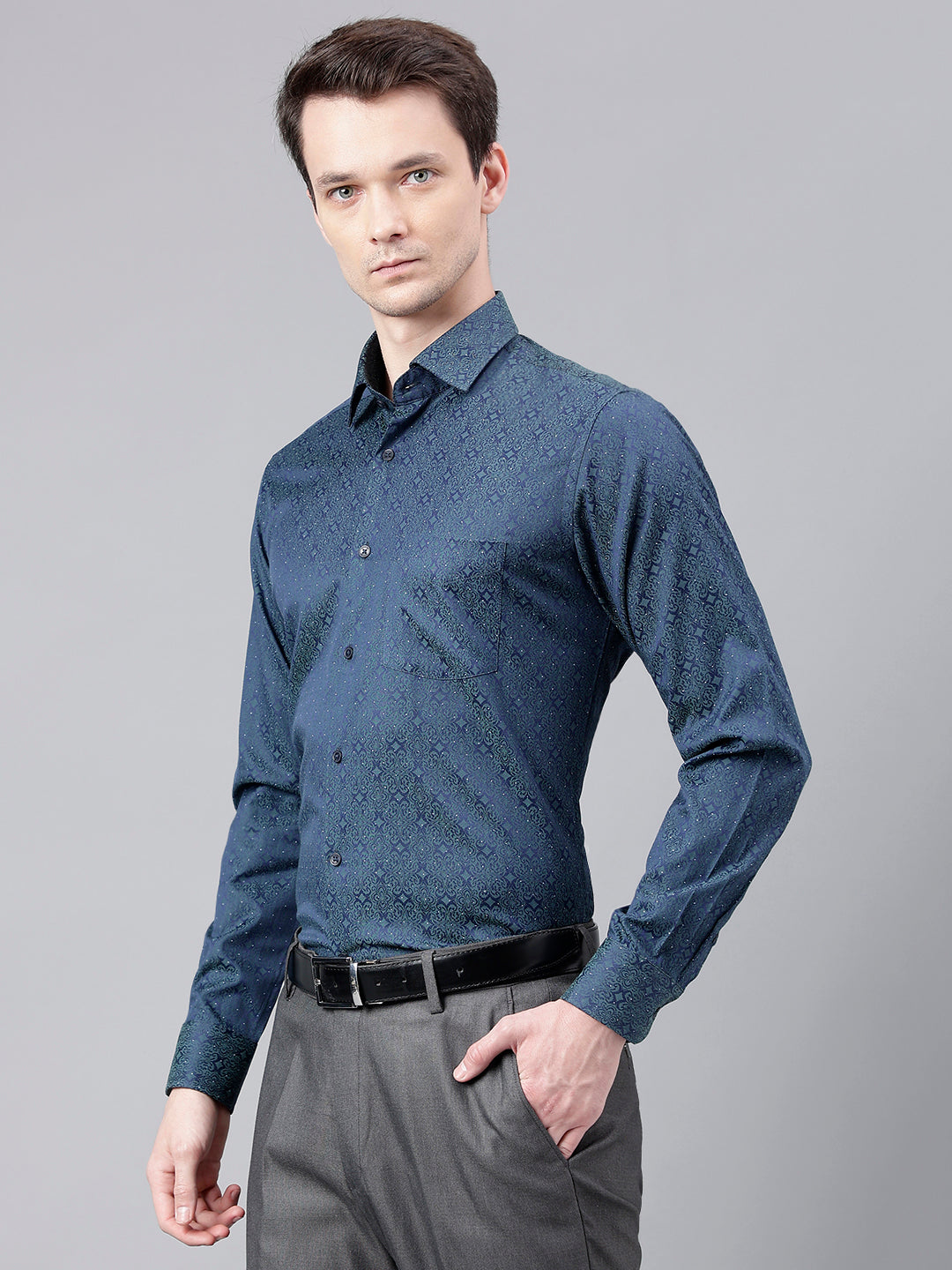 Men Olive Standard Fit Printed Club Wear Shirt