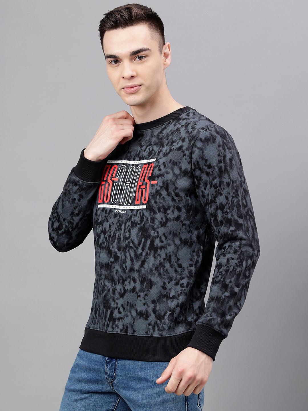 Men Black Standard Fit Printed Sweat Shirt