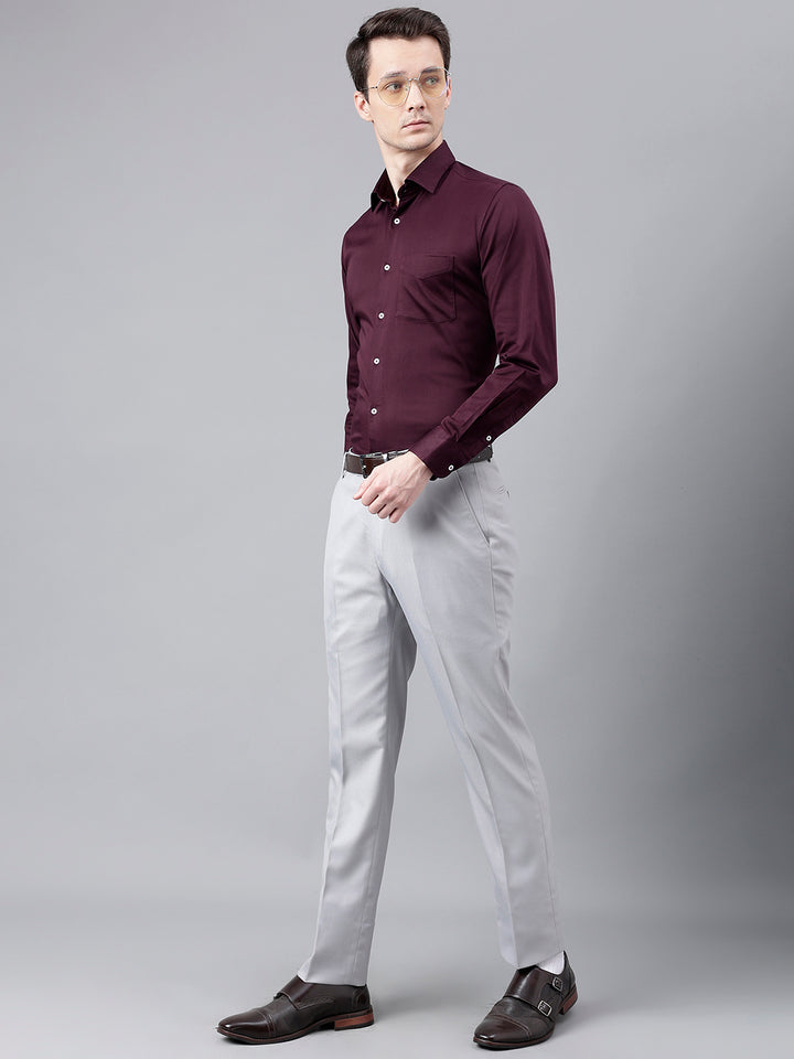 Men Light Grey Standard Fit Mid Rise Solid Formal Trouser