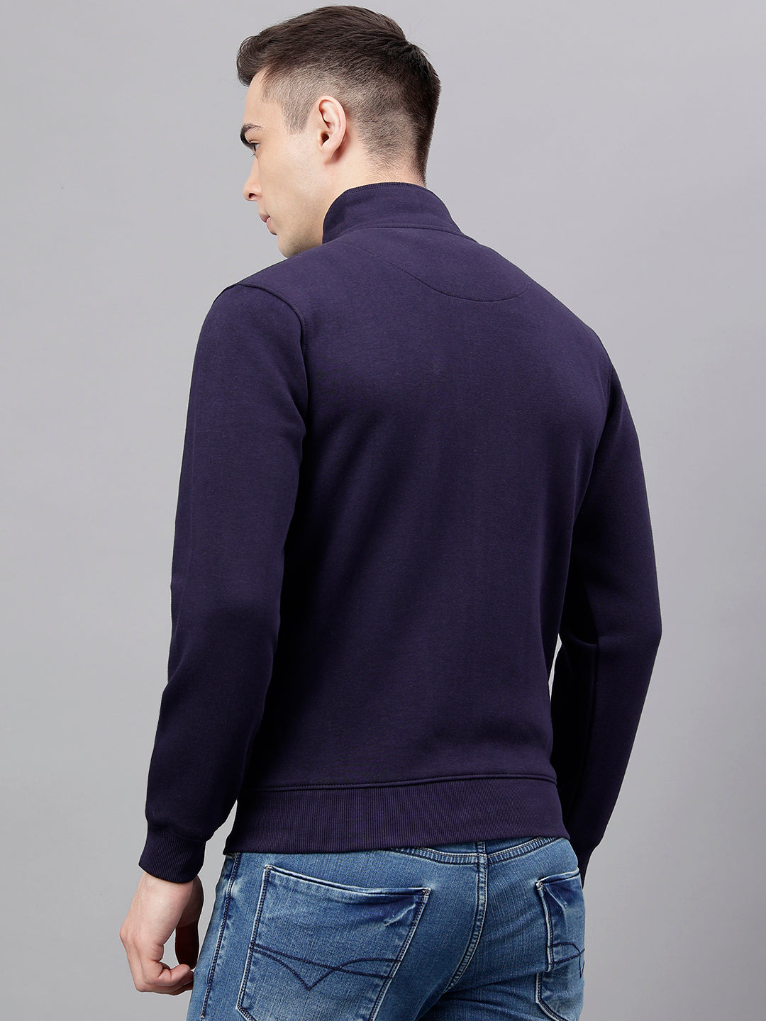 Men Navy Standard Fit Printed Sweat Shirt