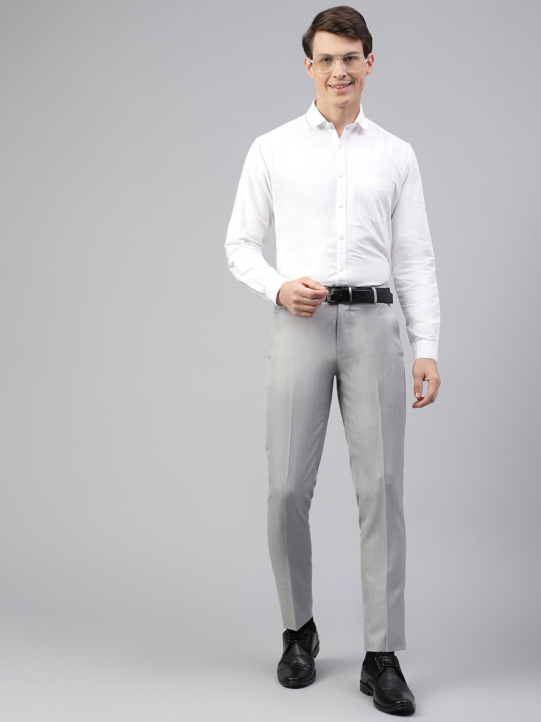 Men Light Grey Regular Fit Solid Mid Rise Formal Trouser