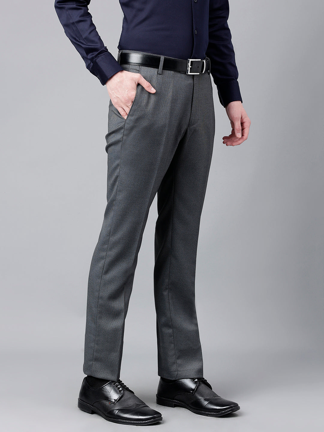 Men Dark Grey Standard Fit Mid Rise Solid Formal Trouser