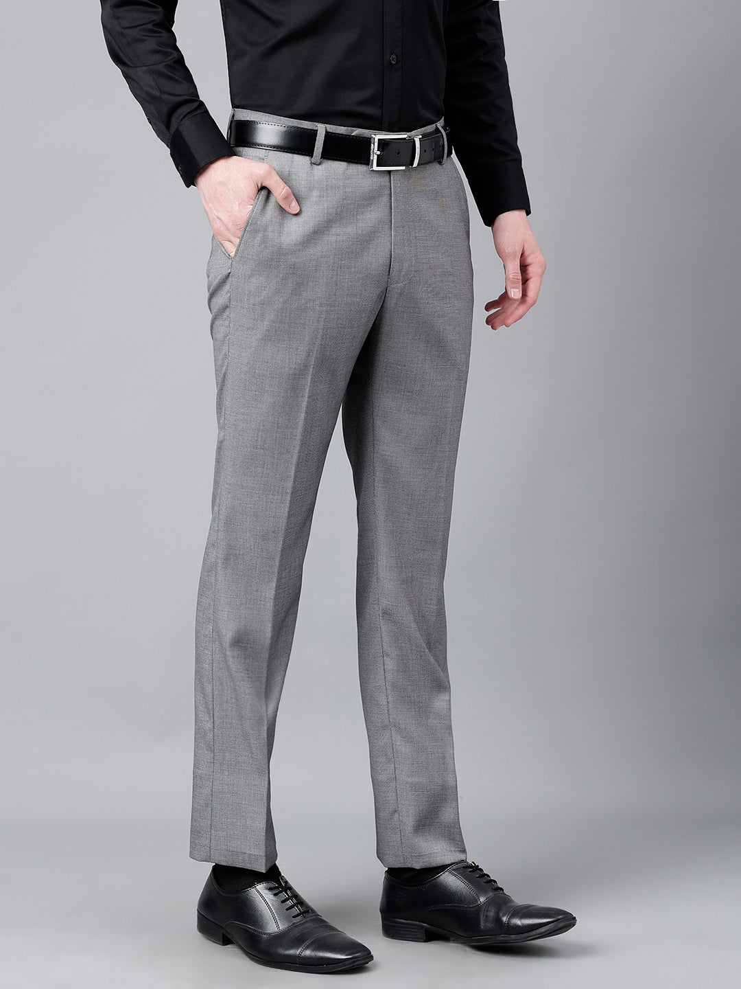 Men Dark Grey Standard Fit Mid Rise Solid Formal Trouser