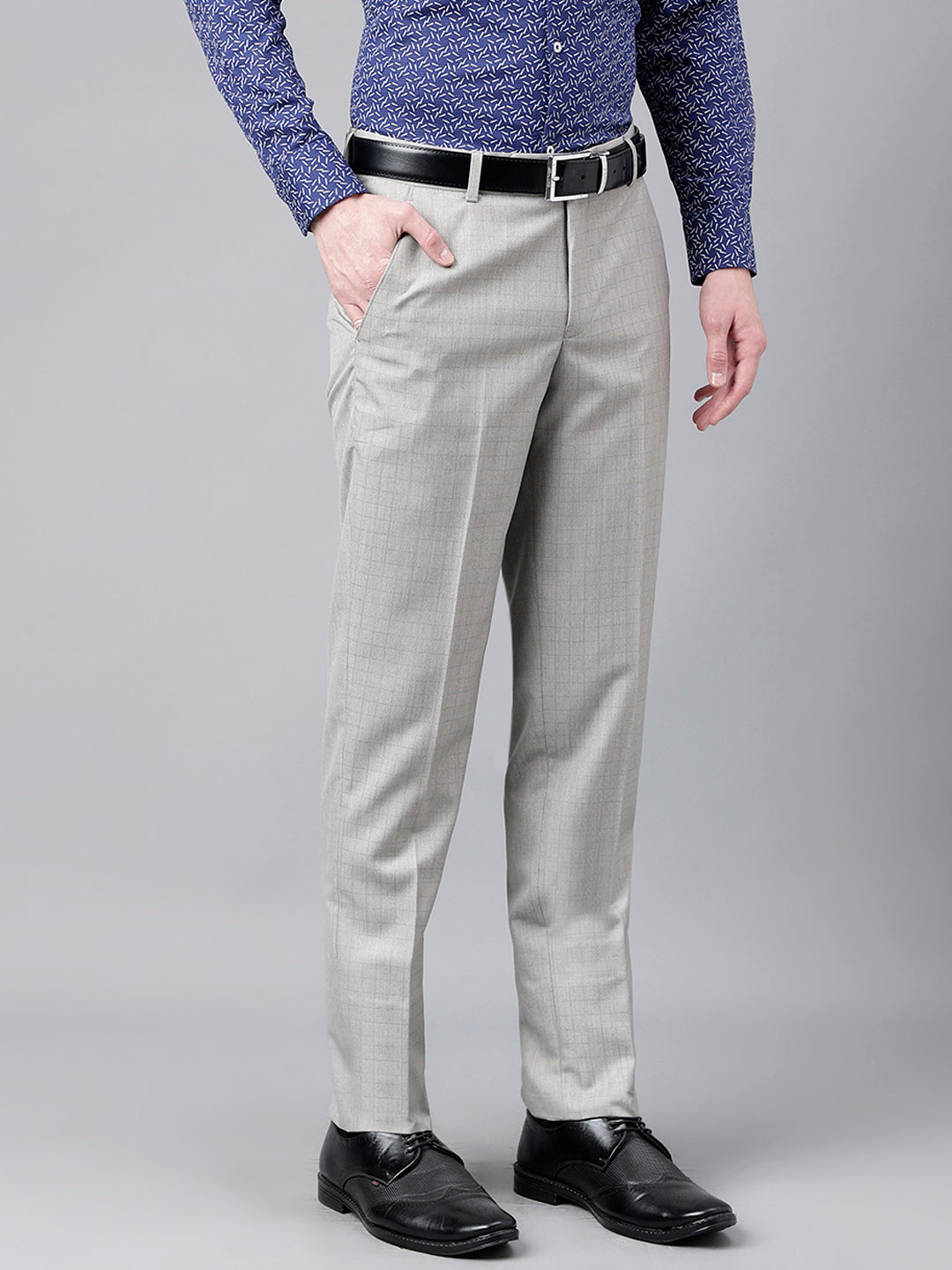 Men Light Grey Standard Fit Mid Rise Checked Formal Trouser