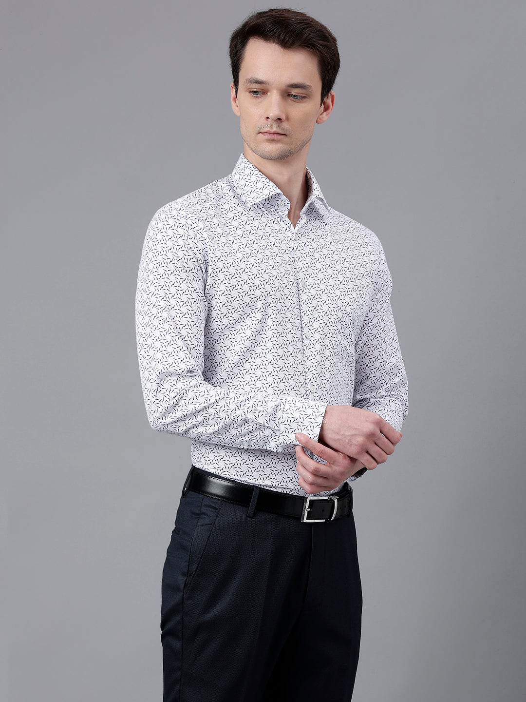 Men White Standard Fit Printed Club Wear Shirt