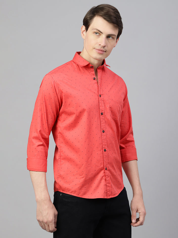 Men Red Regular Fit Print Spread Collar Casual Shirt