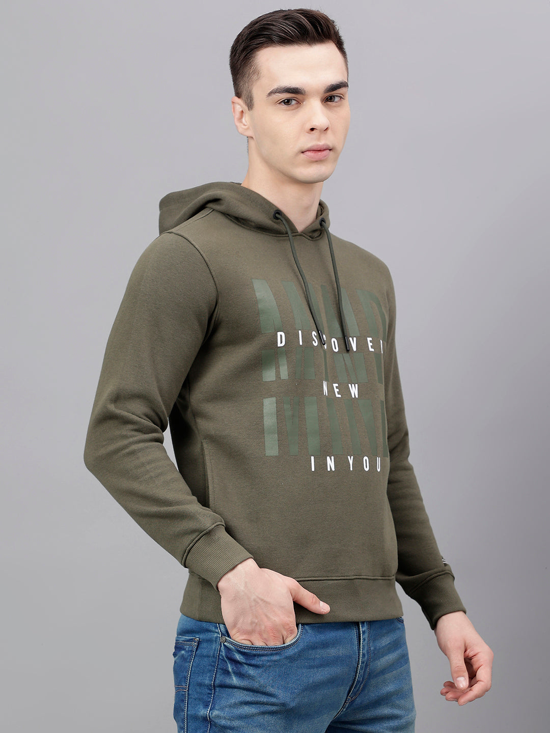 Men Olive Standard Fit Printed Sweat Shirt