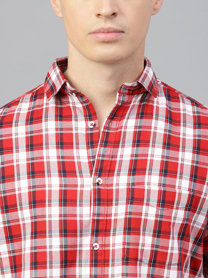 Men Red Regular Fit Checkered Spread Collar Casual Shirt