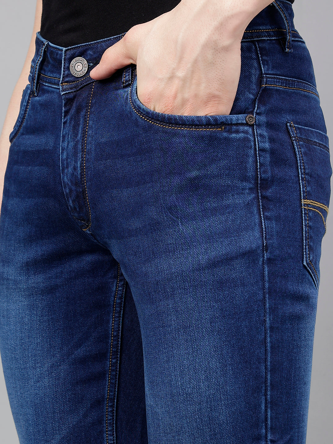 Men Indigo Slim Fit Washed Mid Rise Stretchable Jeans