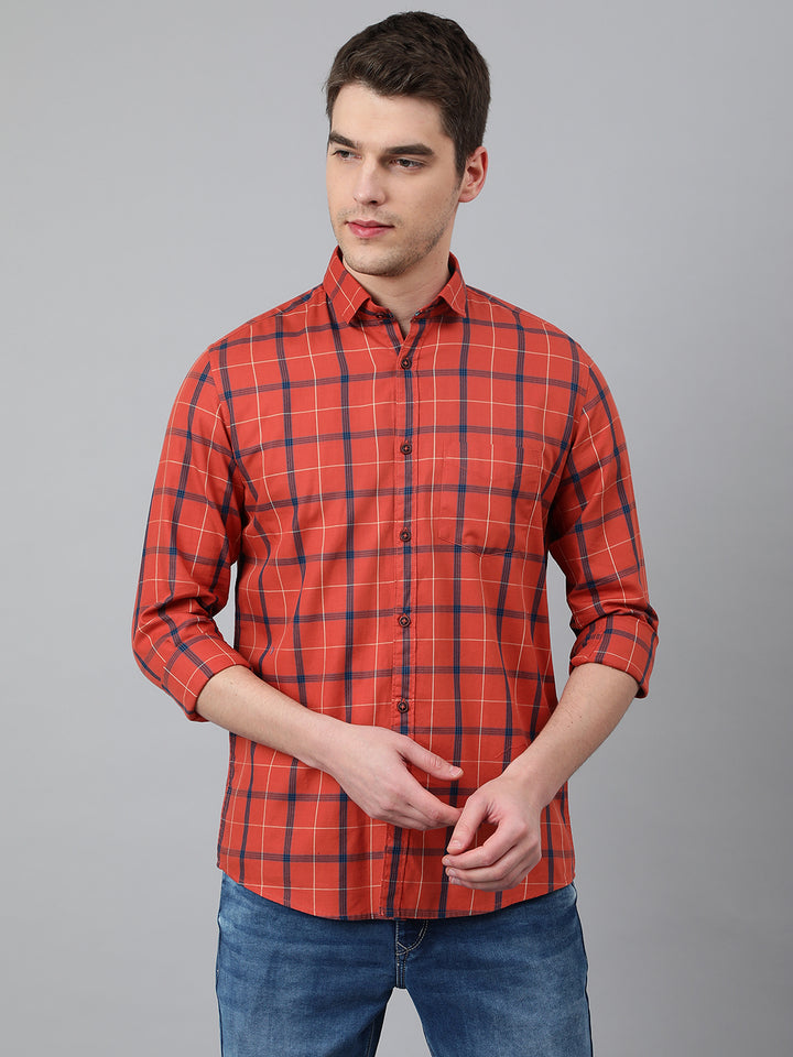 Men Rust Standard Fit Checkered Casual Shirt