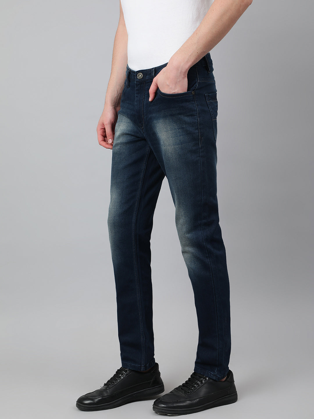 Men Dark Blue Slim Fit Mid Rise Clean Look Stretchable Jeans