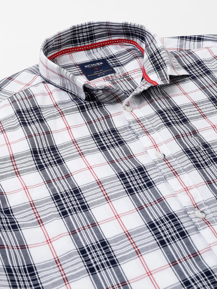 Men White Standard Fit Checkered Casual Shirt