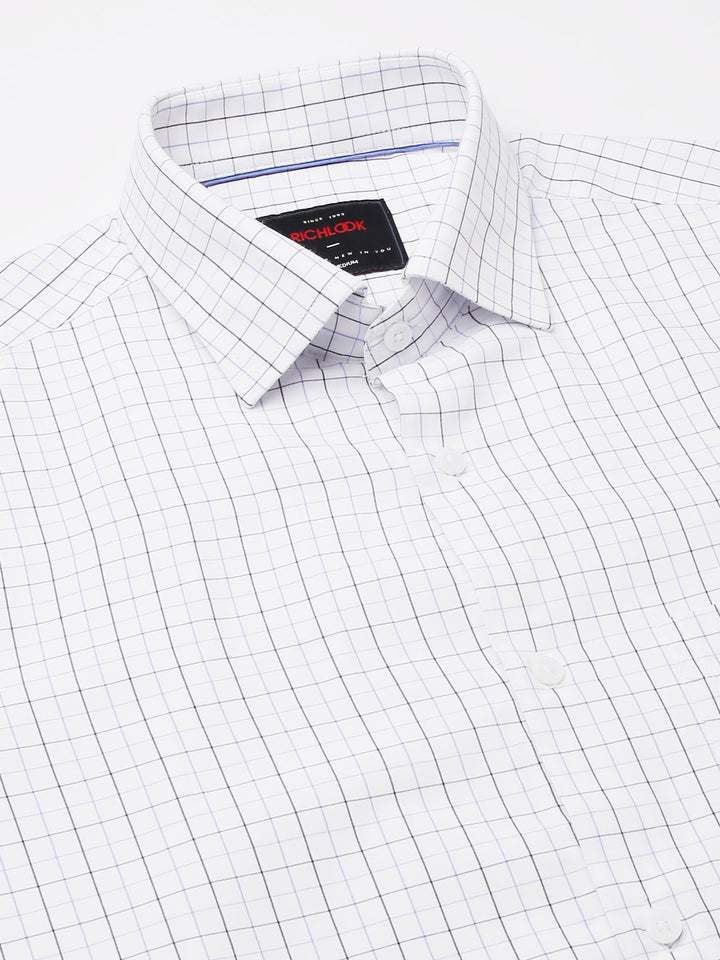 Men White Regular Fit Checkered Formal Shirt