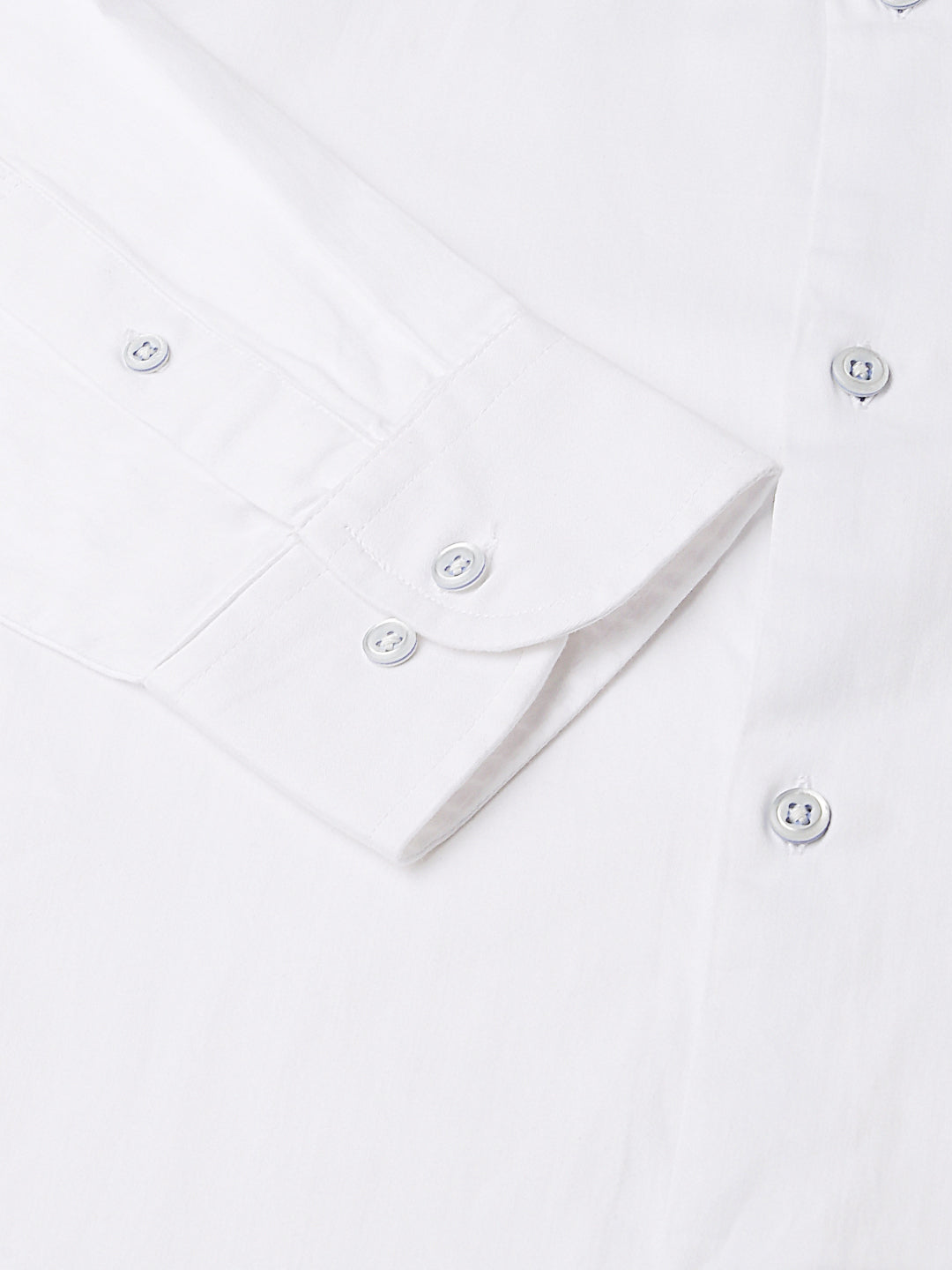 Men White Standard Fit Solid Club Wear Shirt