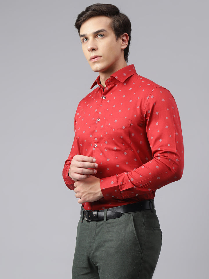 Men Red Standard Fit Printed Club Wear Shirt