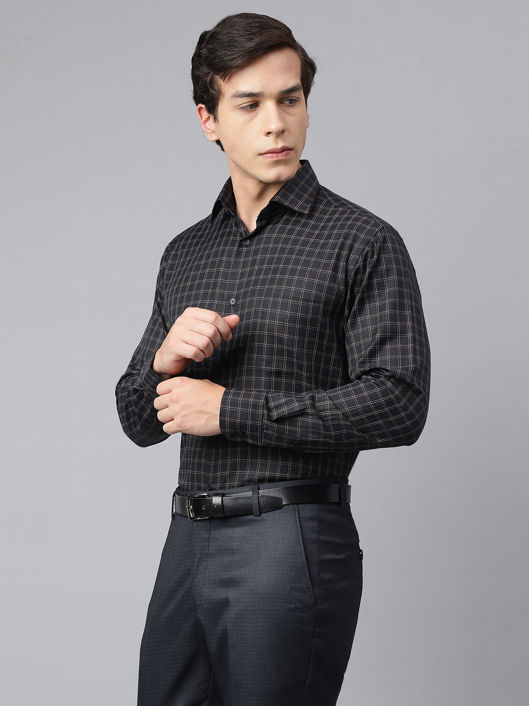 Men Black Regular Fit Checkered Formal Shirt