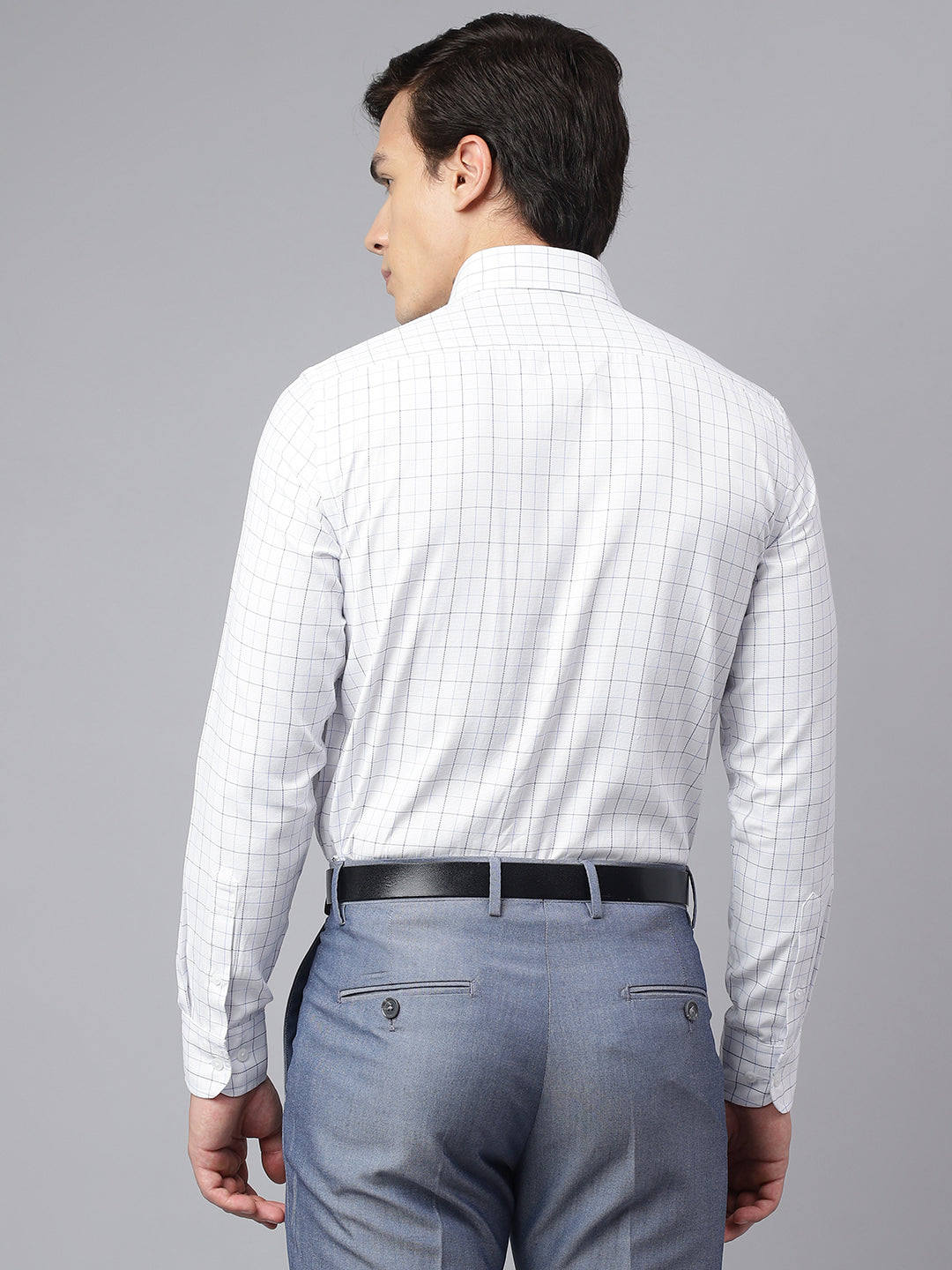 Men White Regular Fit Checkered Formal Shirt