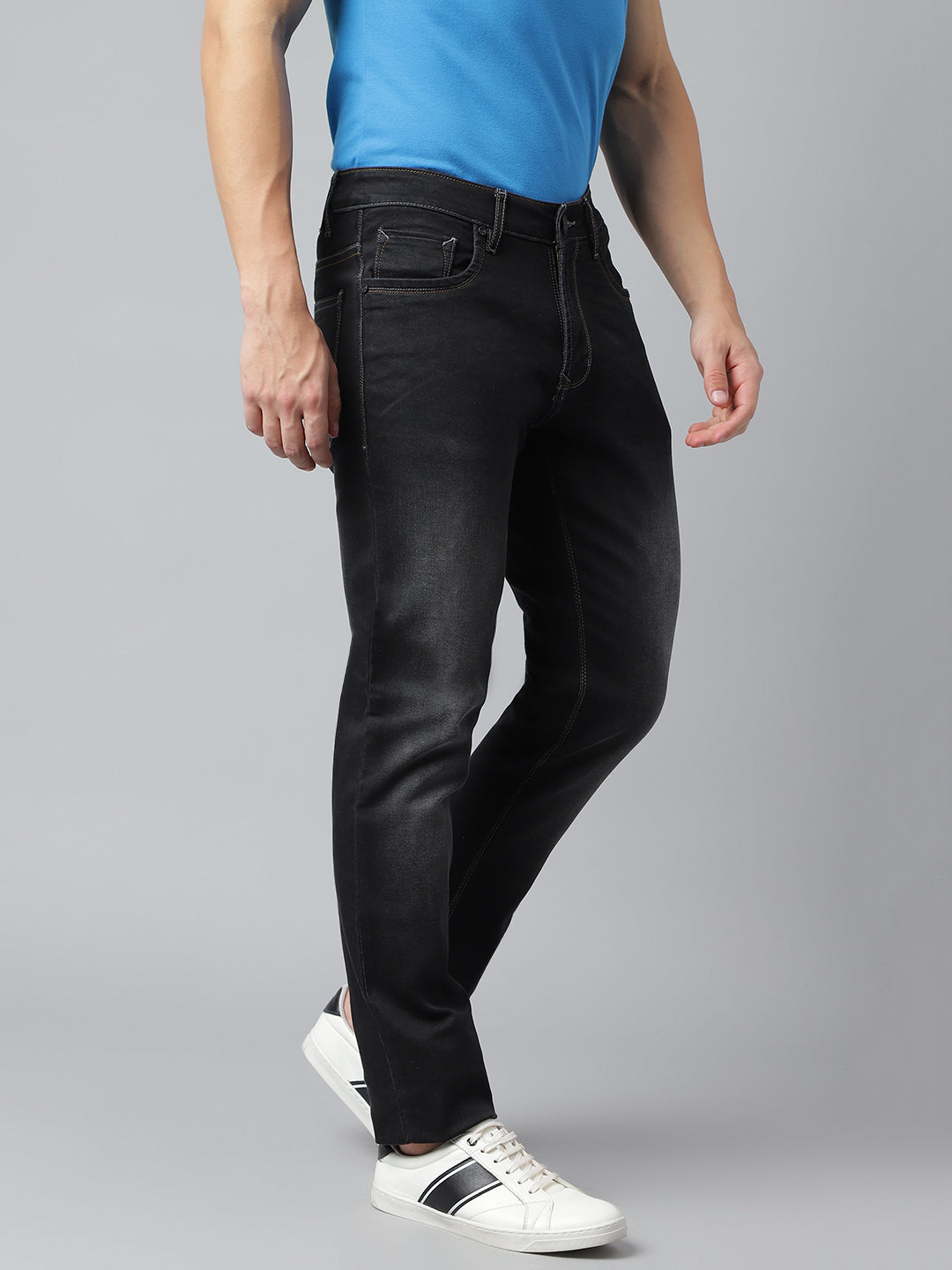 Men Black Slim Fit Mid Rise Clean Look Stretchable Jeans