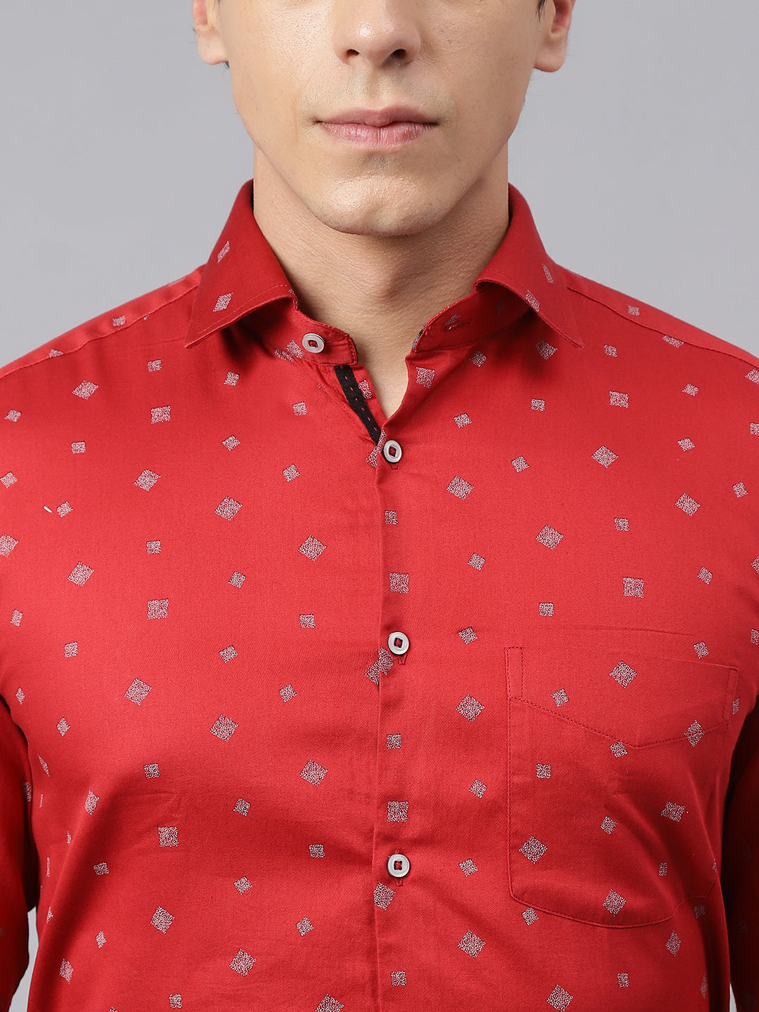 Men Red Standard Fit Printed Club Wear Shirt