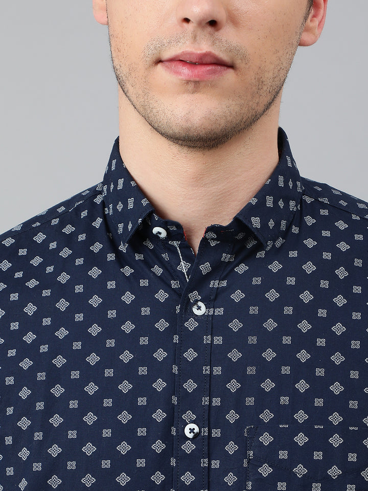 Men Navy Standard Fit Printed Casual Shirt