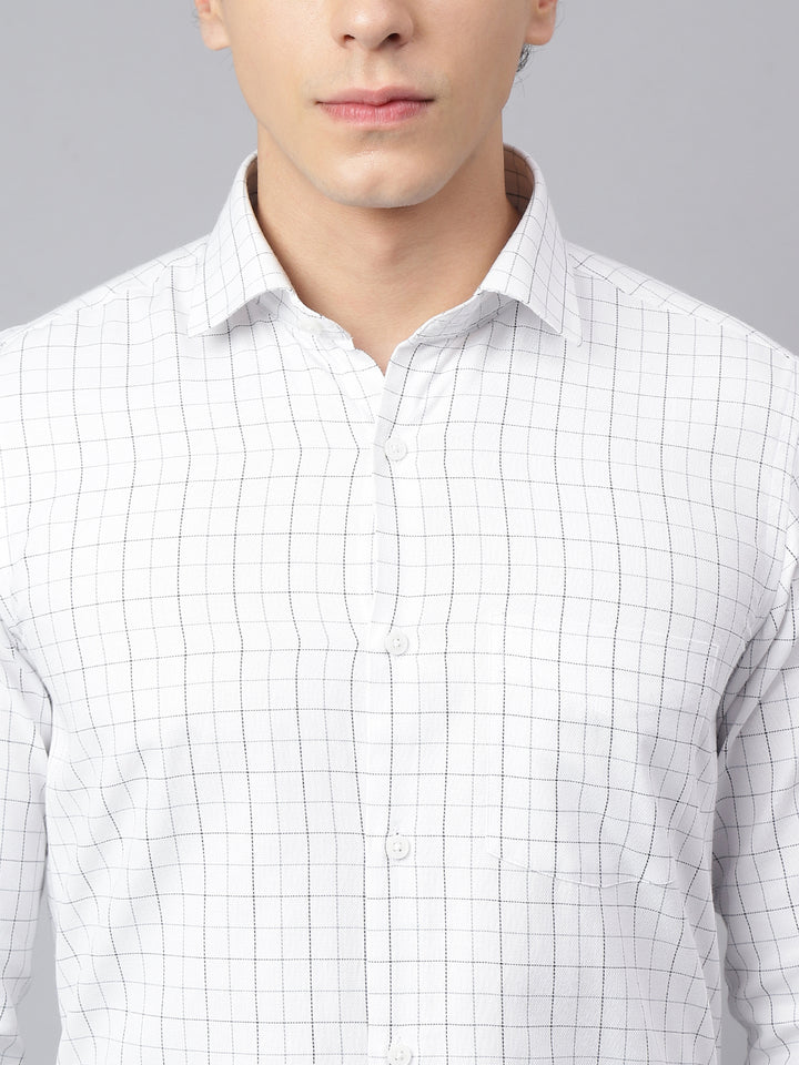 Men White Regular Fit Checkered Formal Shirt