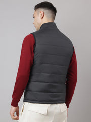 RICHLOOK Sleeveless Winter Jackets – Comfortable and Stylish Winter Outerwear