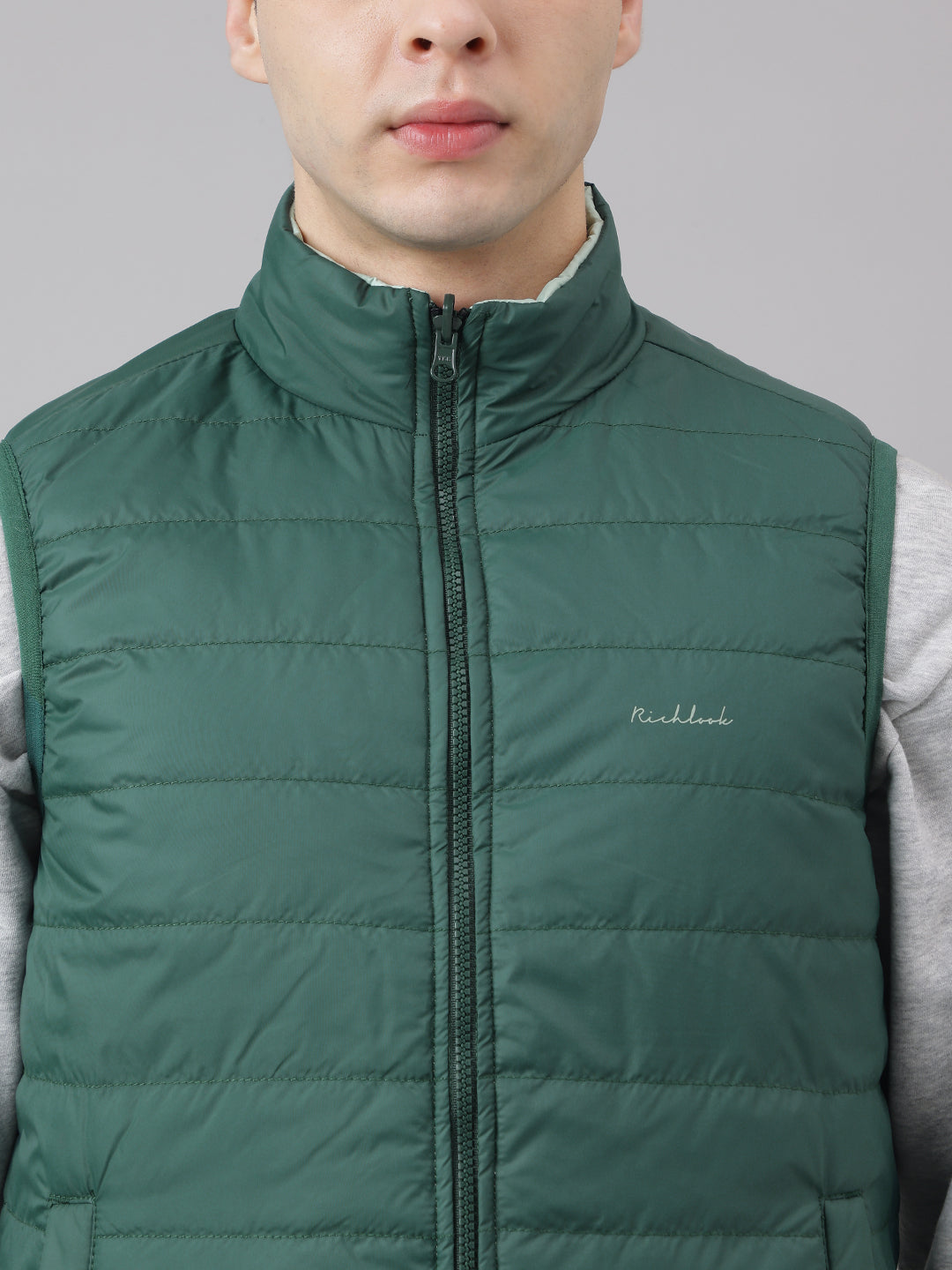 RICHLOOK Sleeveless Winter Jackets , Comfortable and Stylish Winter Outerwear