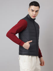 RICHLOOK Sleeveless Winter Jackets – Comfortable and Stylish Winter Outerwear