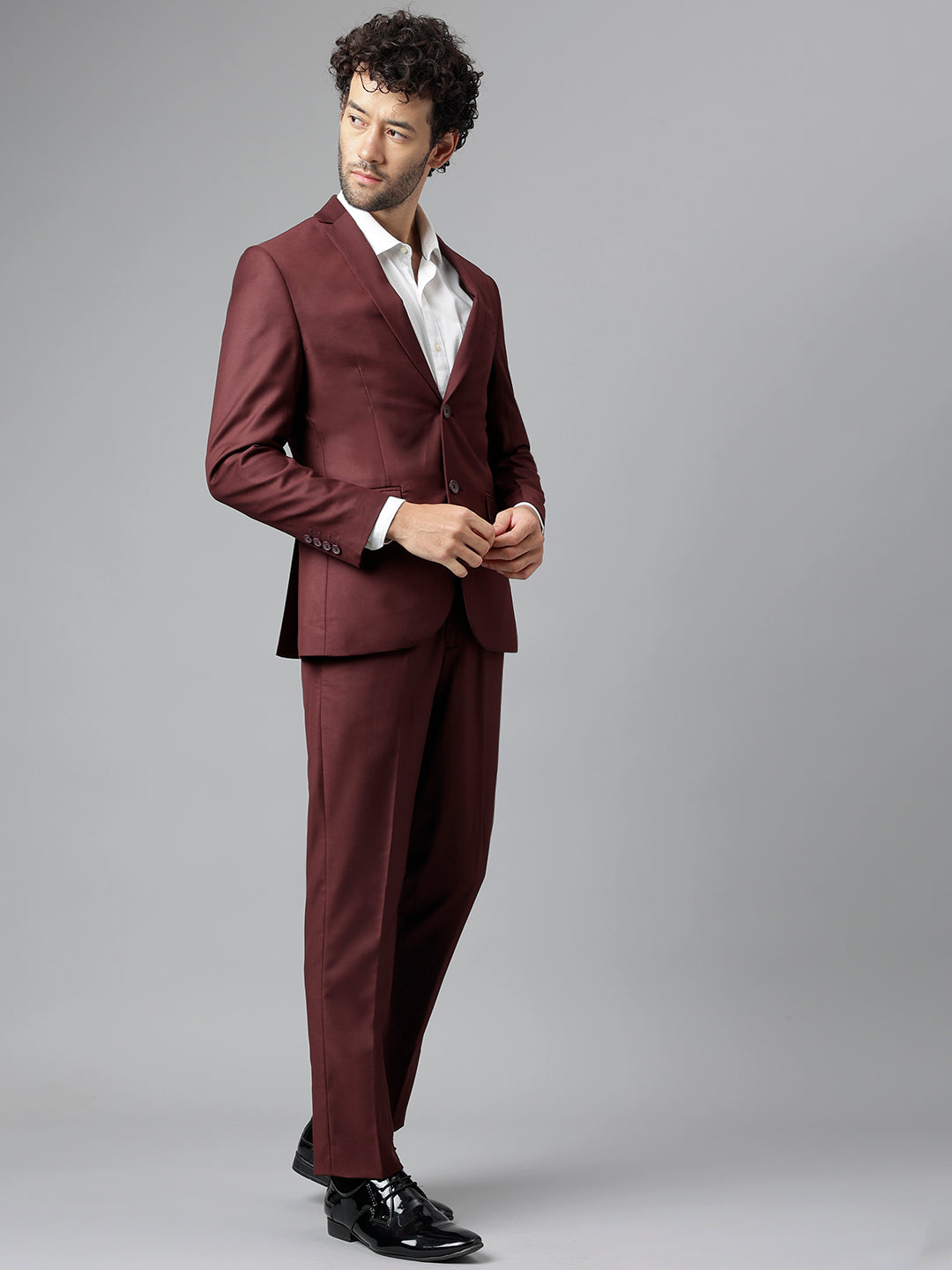 Men Wine Regular Fit Solid Notched Lapel Formal 2 Piece Suit