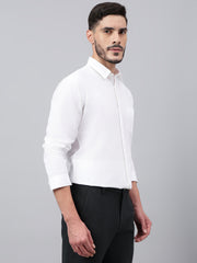 Men White Solid Standard Fit Casual Shirt