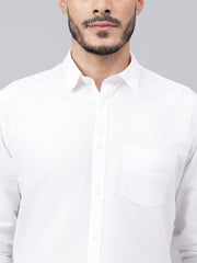 Men White Solid Standard Fit Casual Shirt