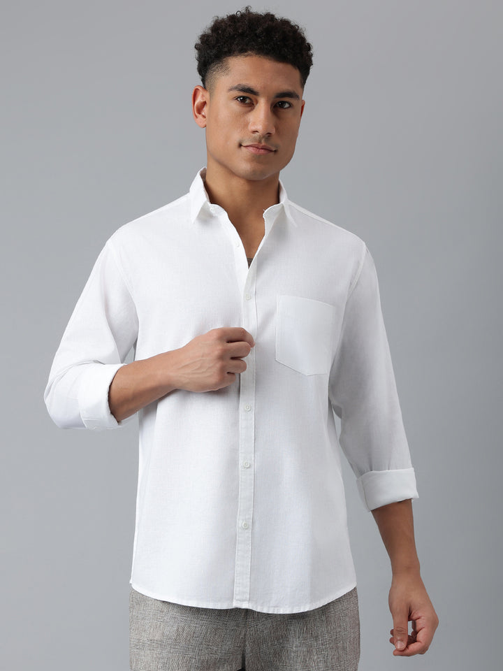 Men White Solid Standard Fit Casual Shirt