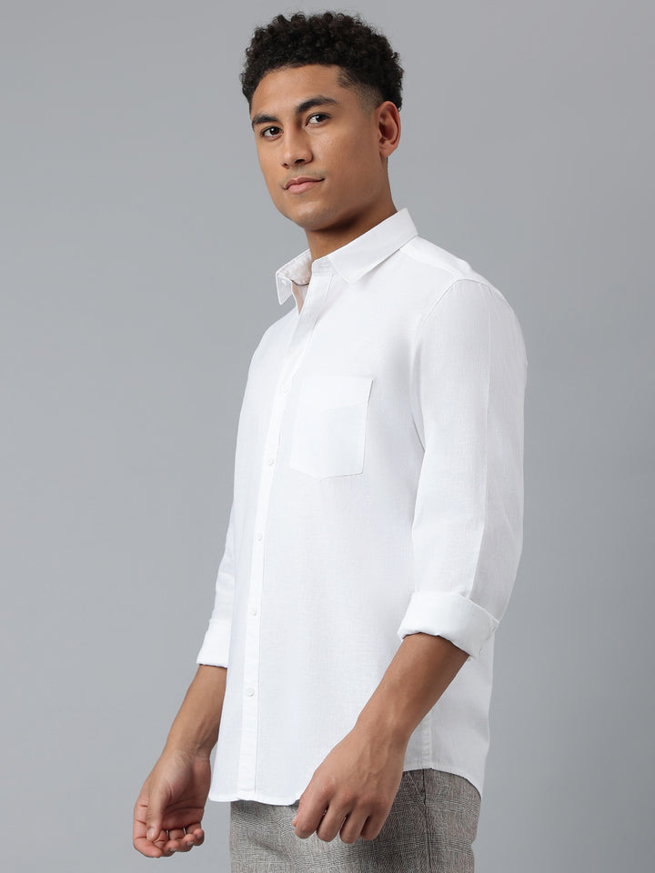 Men White Solid Standard Fit Casual Shirt