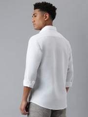 Men White Solid Standard Fit Casual Shirt