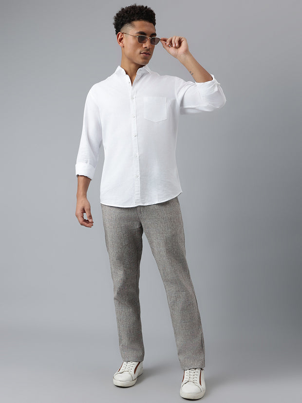 Men White Solid Standard Fit Casual Shirt