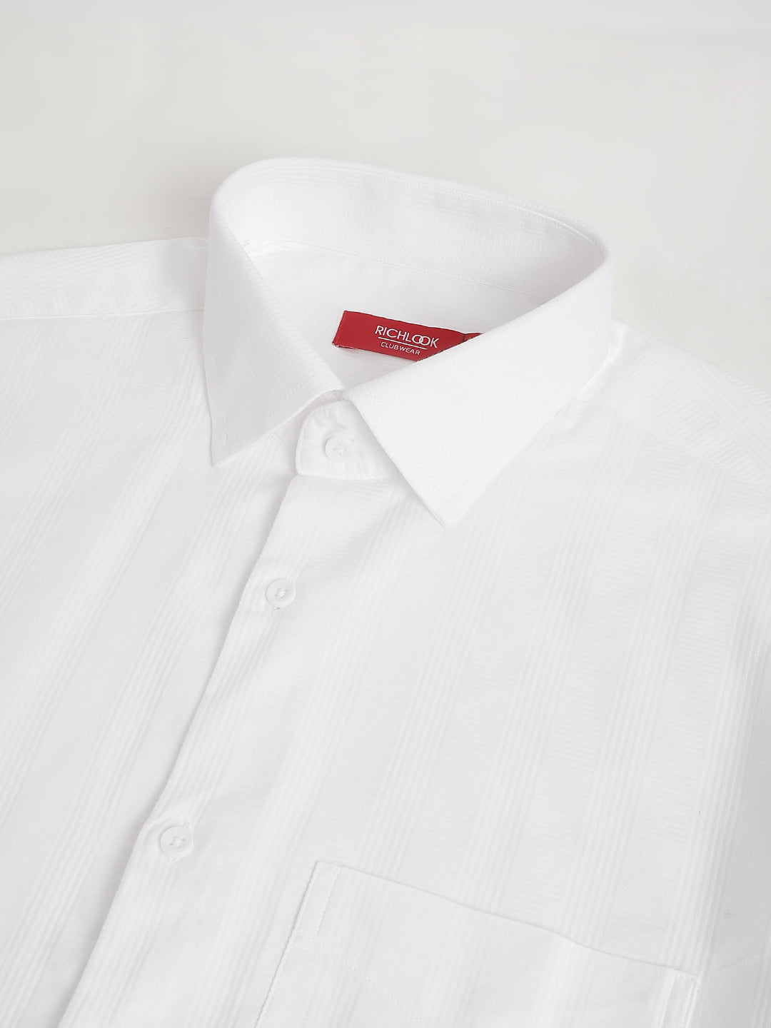 Men White Standard Fit Solid Club Wear Shirt