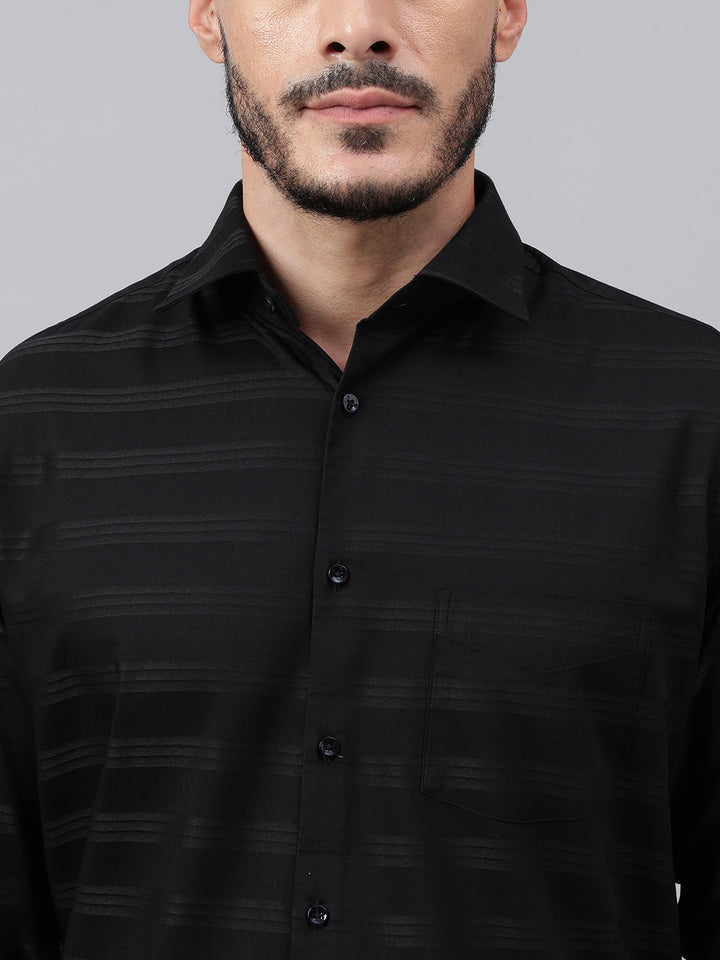 Men Black Solid Stripped Club Wear Shirt