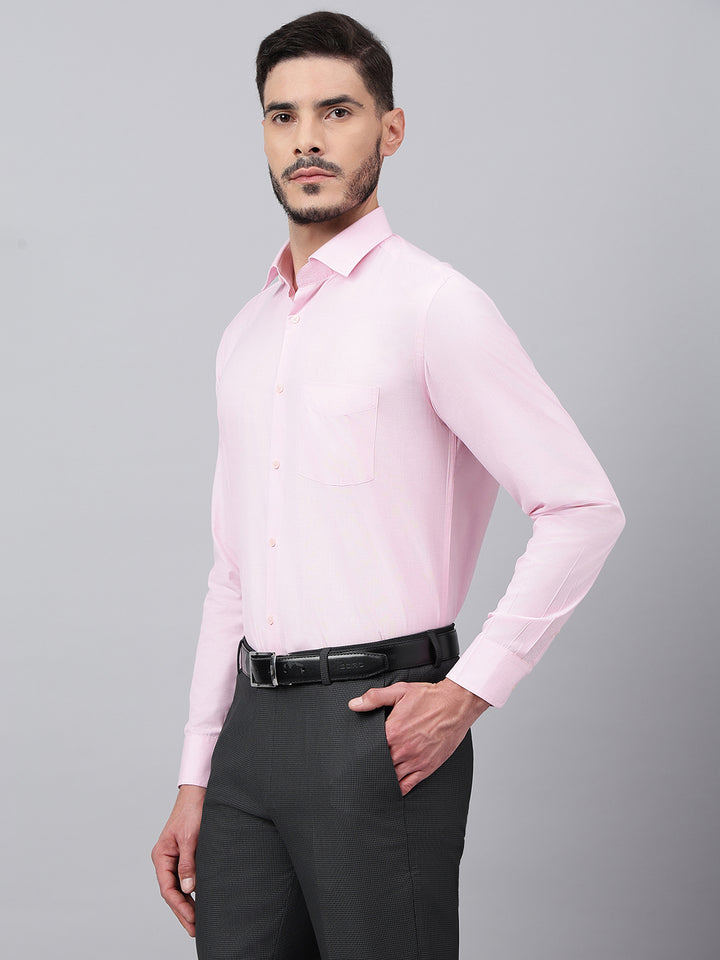 Men Pink Standard Fit Solid Formal Shirt