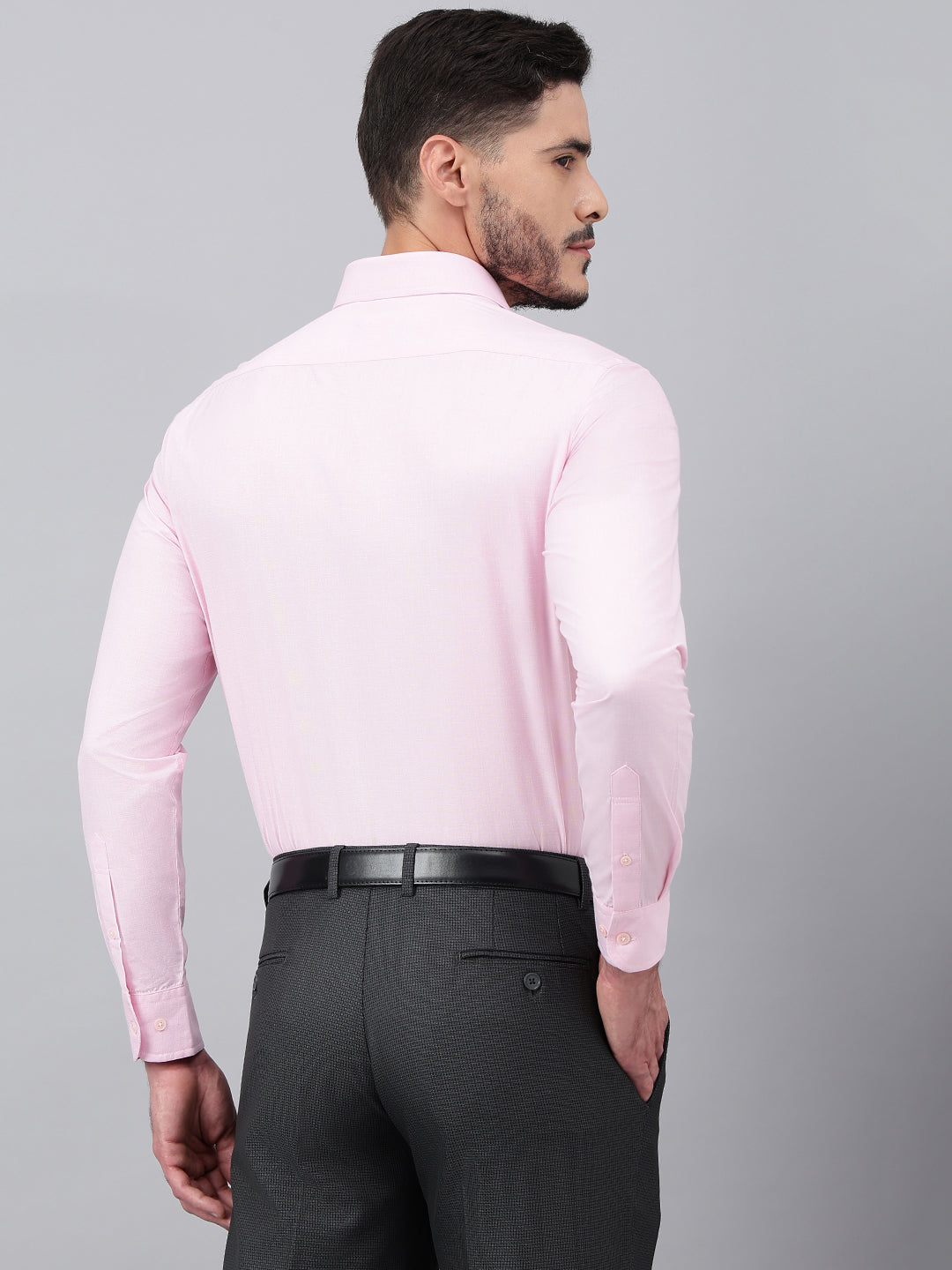 Men Pink Standard Fit Solid Formal Shirt