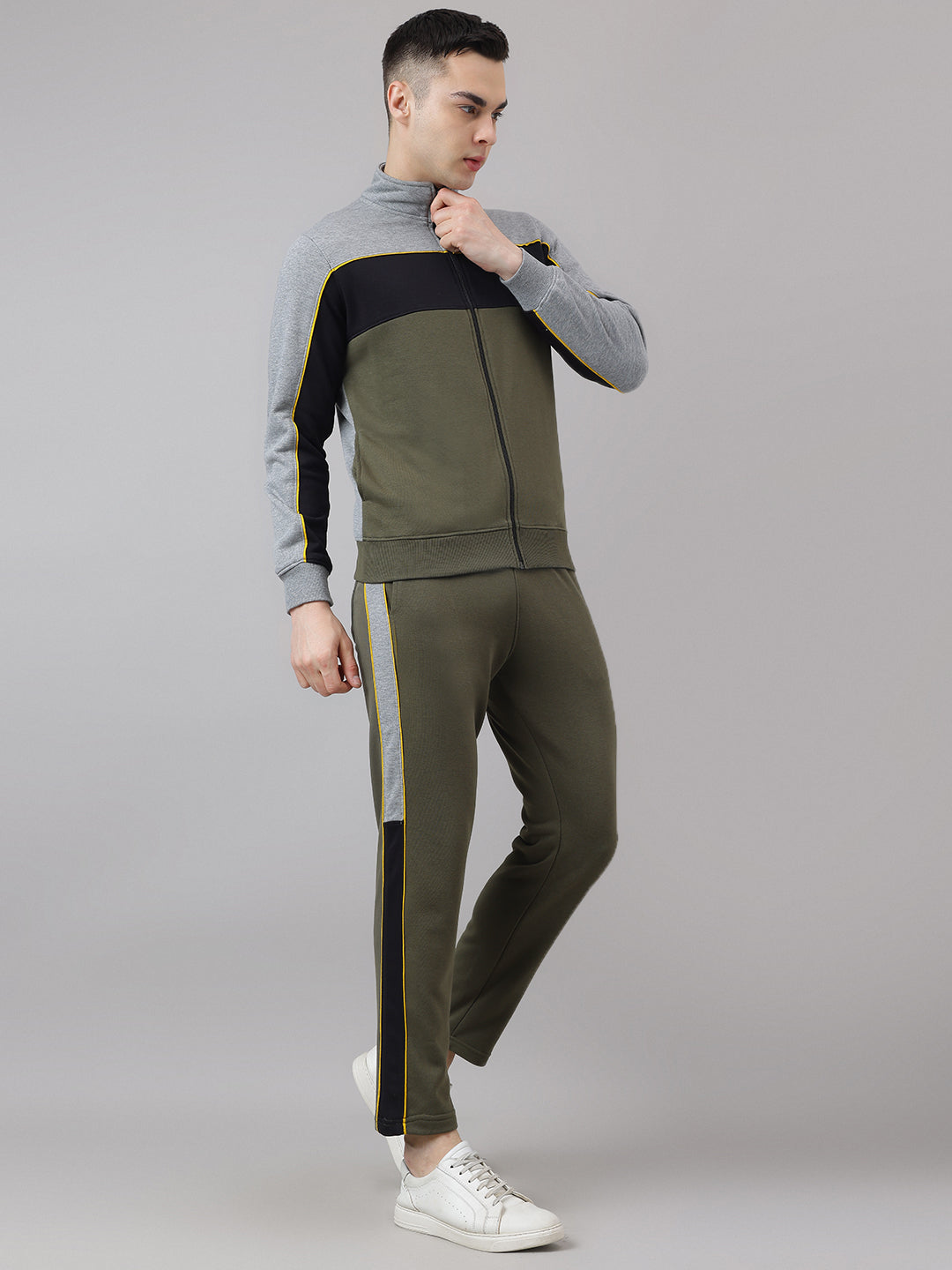 RICHLOOK Tracksuit Lower , Versatile, Durable, and Performance-Ready