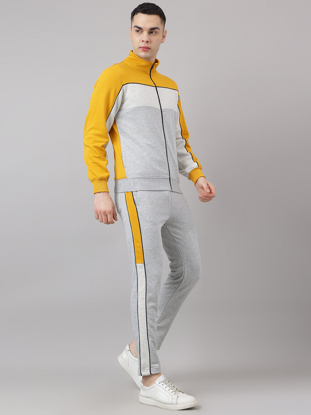 RICHLOOK Tracksuit Upper , Versatile, Durable, and Performance-Ready