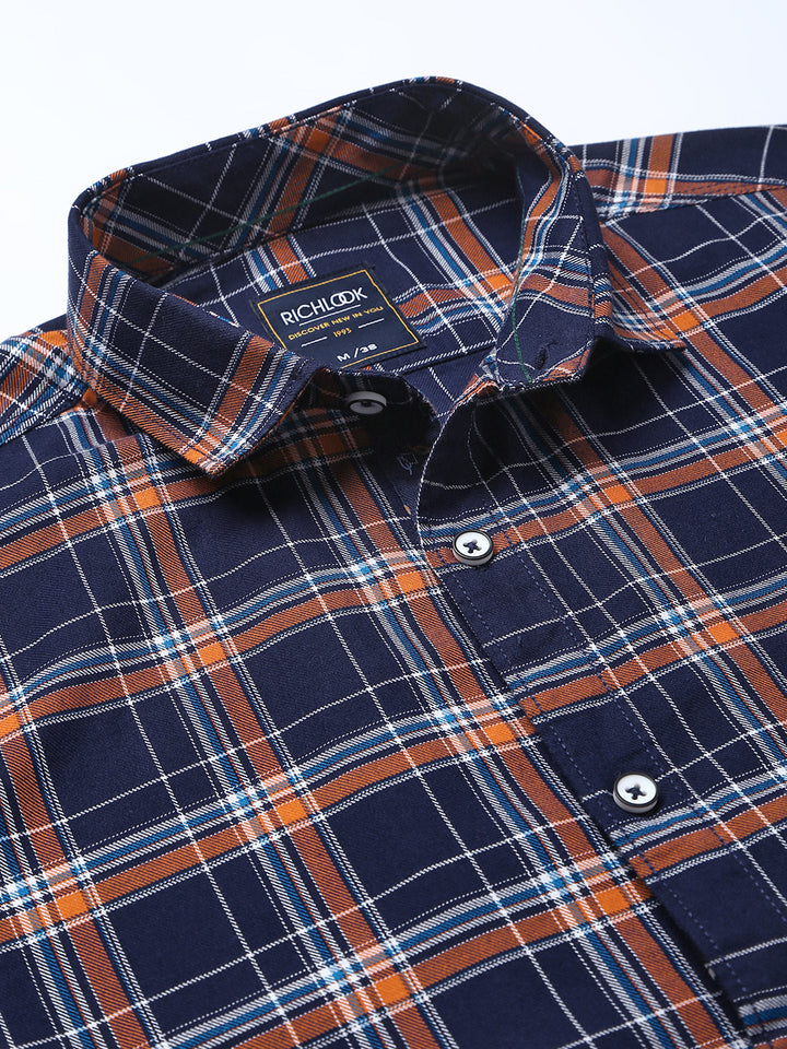 Men Rust Slim Fit Checkered Casual Shirt