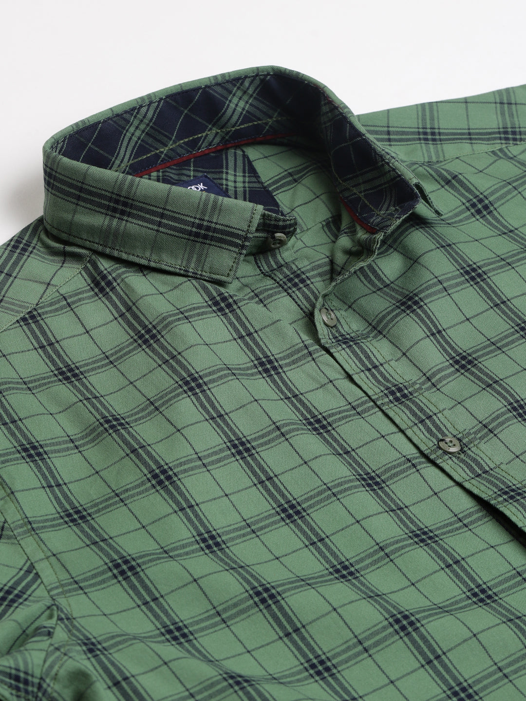 Men Green  Slim Fit Checkered Casual Shirt