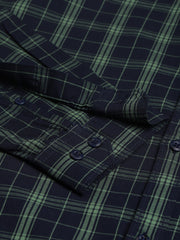 Men Navy Slim Fit Checkered Casual Shirt