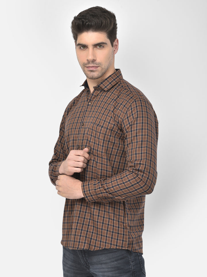 Men Brown Slim Fit Checkered Casual Shirt