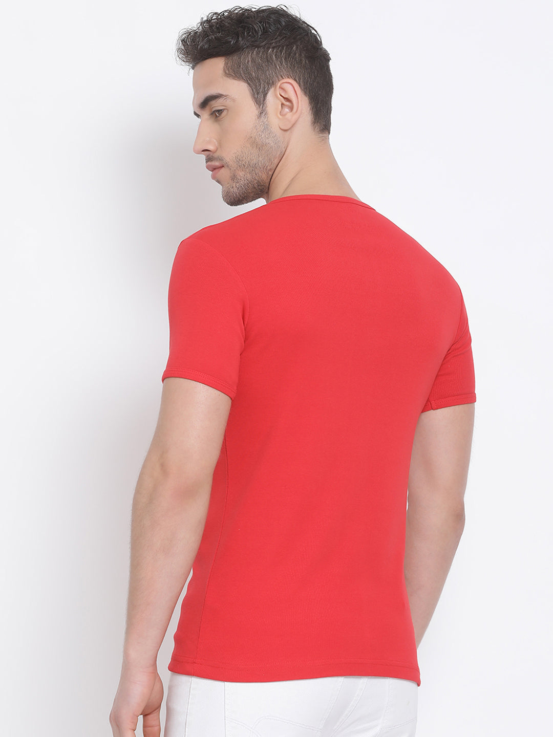 Men Red Regular Fit Solid Henley Neck T-Shirt