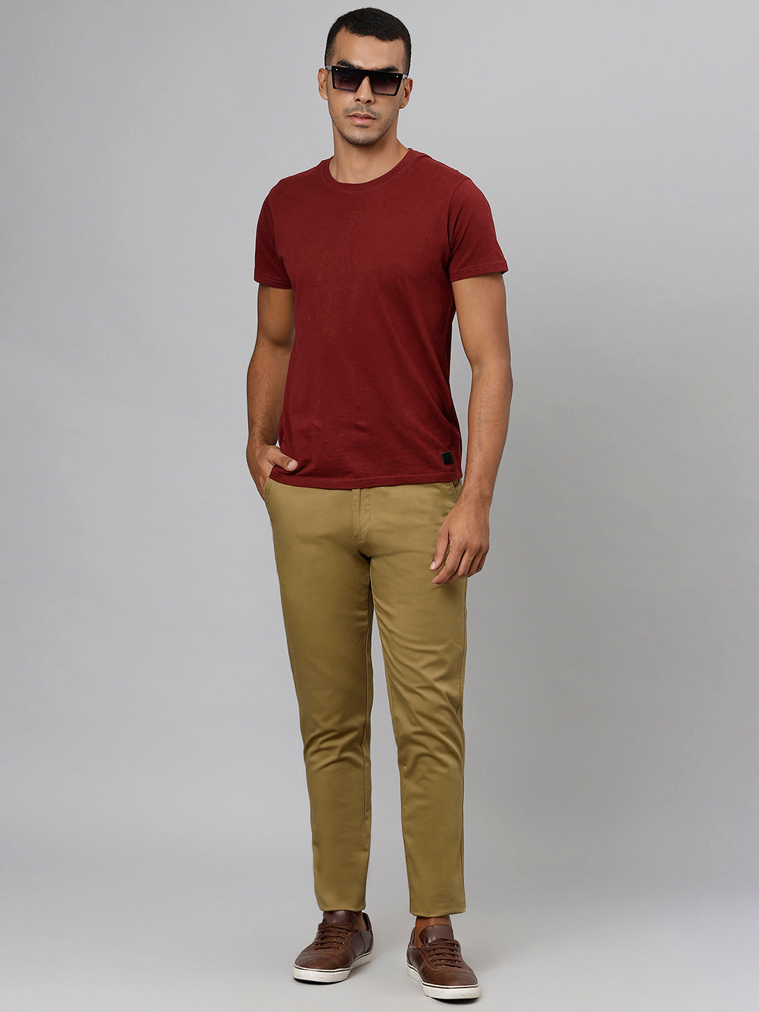 Men Khaki Slim Fit Mid Rise Casual Trouser