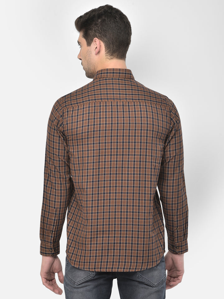 Men Brown Slim Fit Checkered Casual Shirt